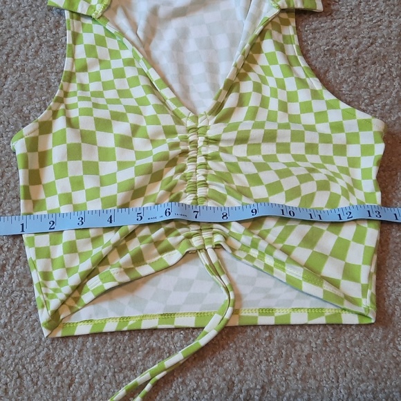 Liz & Sara 70s aesthetic crop - Picture 6 of 6